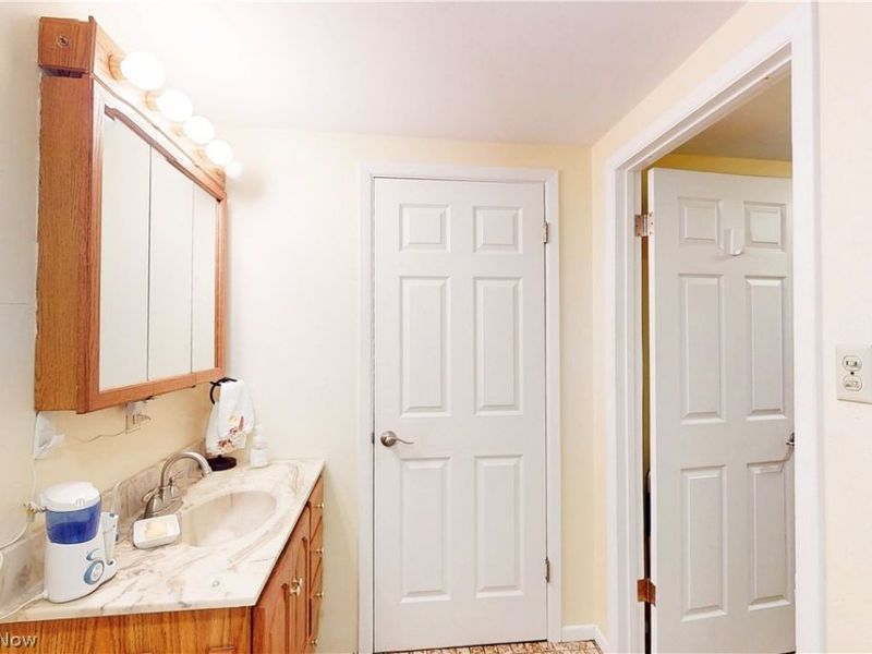 2711 Whitehaven Boulevard, Steubenville, OH 43952 Photo 23