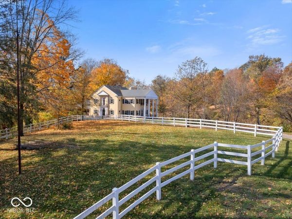 9271 S 225 E, Flat Rock, IN 47234