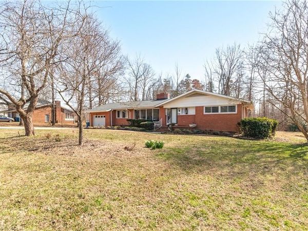 4220 Farlow Drive, Greensboro, NC 27406