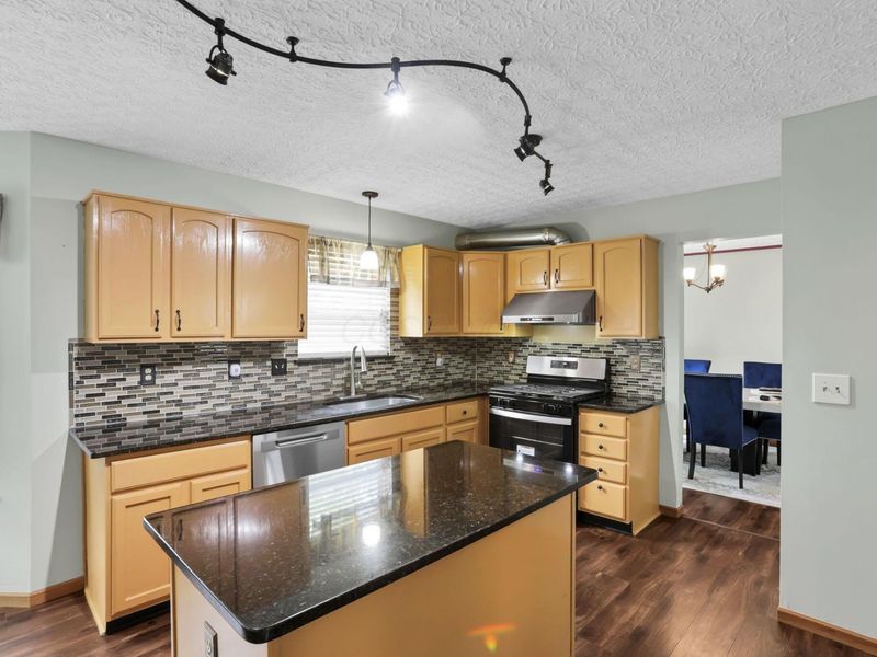 8505 Wildomar Avenue , Reynoldsburg, OH 43068 Photo 12