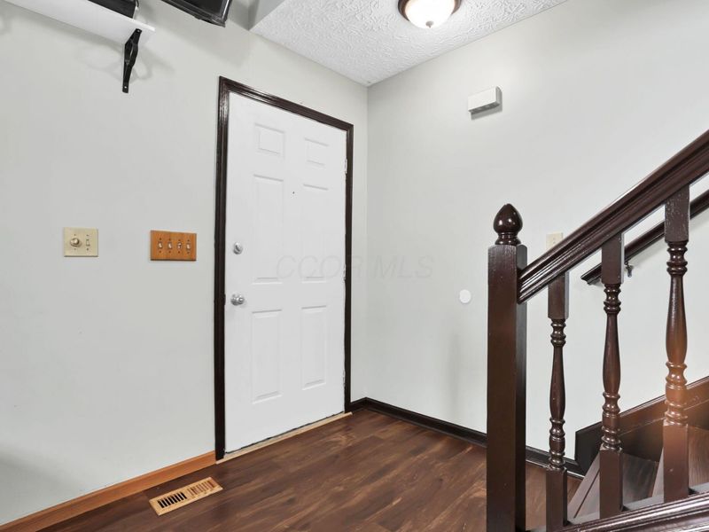 8505 Wildomar Avenue , Reynoldsburg, OH 43068 Photo 5