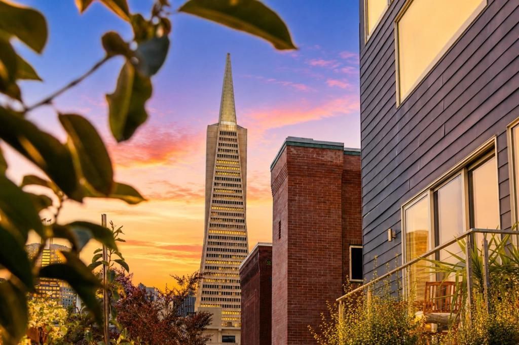 28 Prescott Court, San Francisco, CA 94133 Main Photo