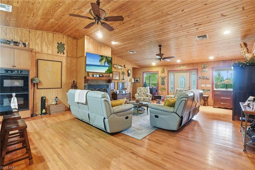 6650 Chipper Ln, North Fort Myers, FL 33917 Photo