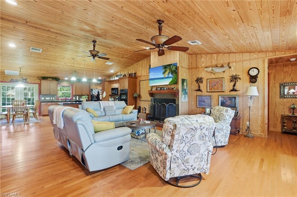 6650 Chipper Ln, North Fort Myers, FL 33917 Photo