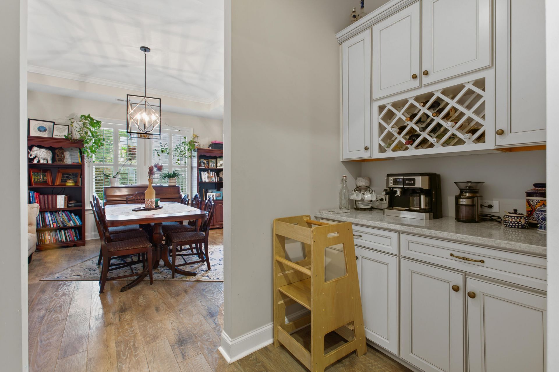 4282 Misty Hollow Lane Photo 10