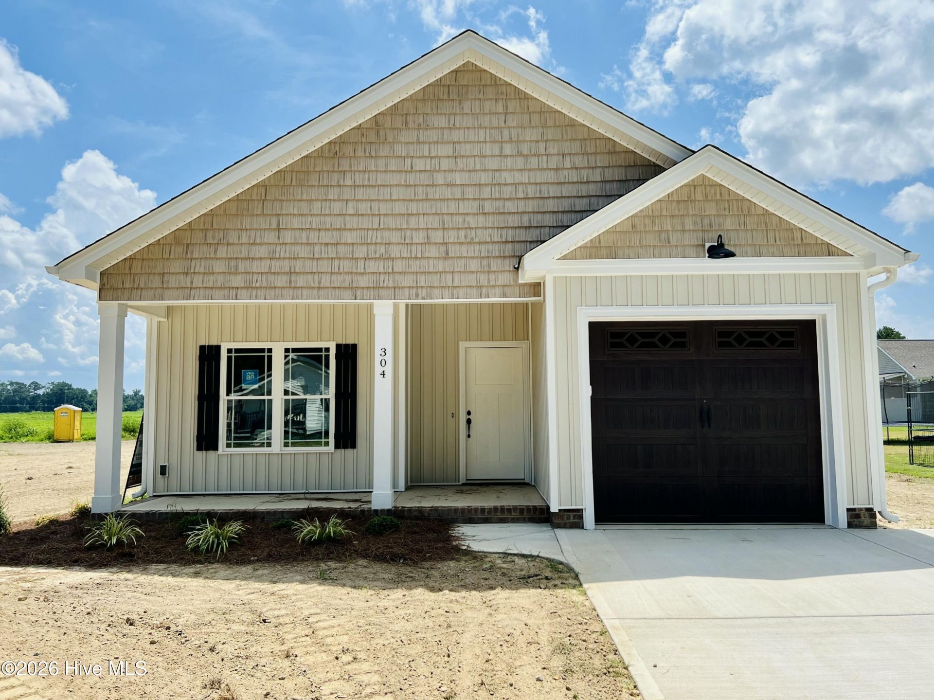 304 E Norwayne Alumni Way, Fremont, NC 27830 Main Photo