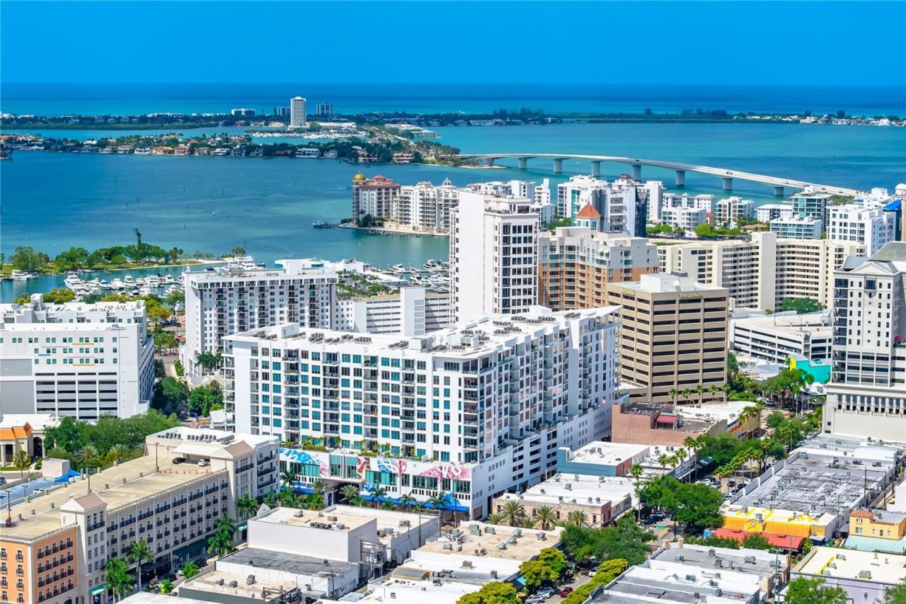 111 S Pineapple Avenue, Unit 1208, Sarasota, FL 34236 Photo