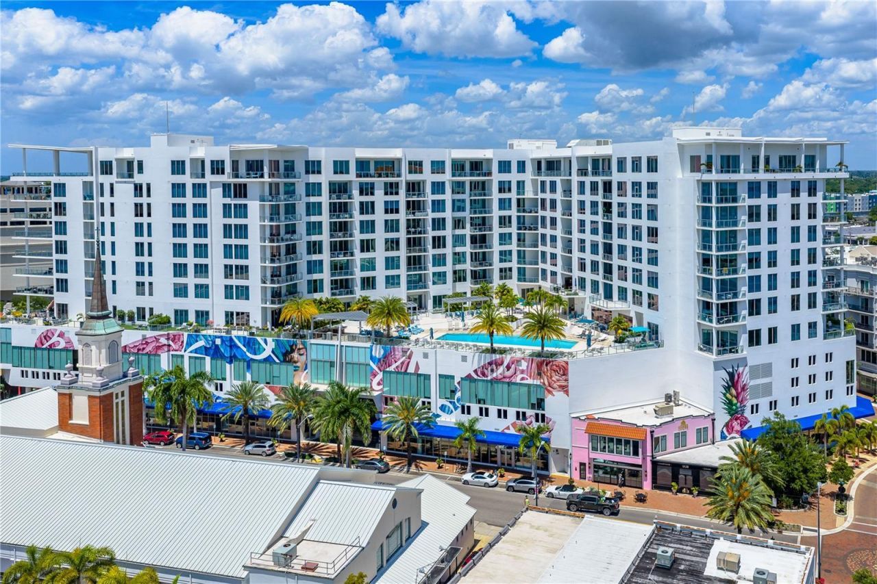111 S Pineapple Avenue, Unit 1208, Sarasota, FL 34236 Photo