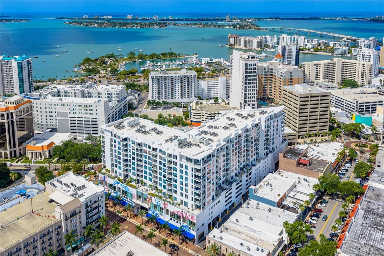 111 S Pineapple Avenue, Unit 1208, Sarasota, FL 34236 Photo