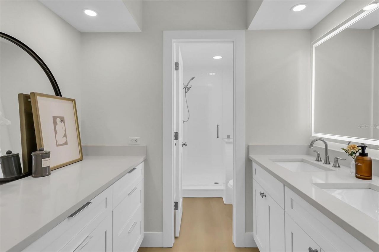 1870 Springbush Lane, Clearwater, FL 33763 Photo