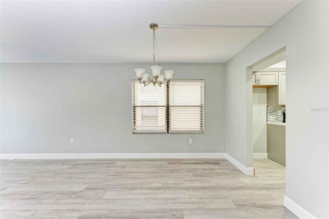 515 30th Avenue W, Unit H201, Bradenton, FL 34205 Photo