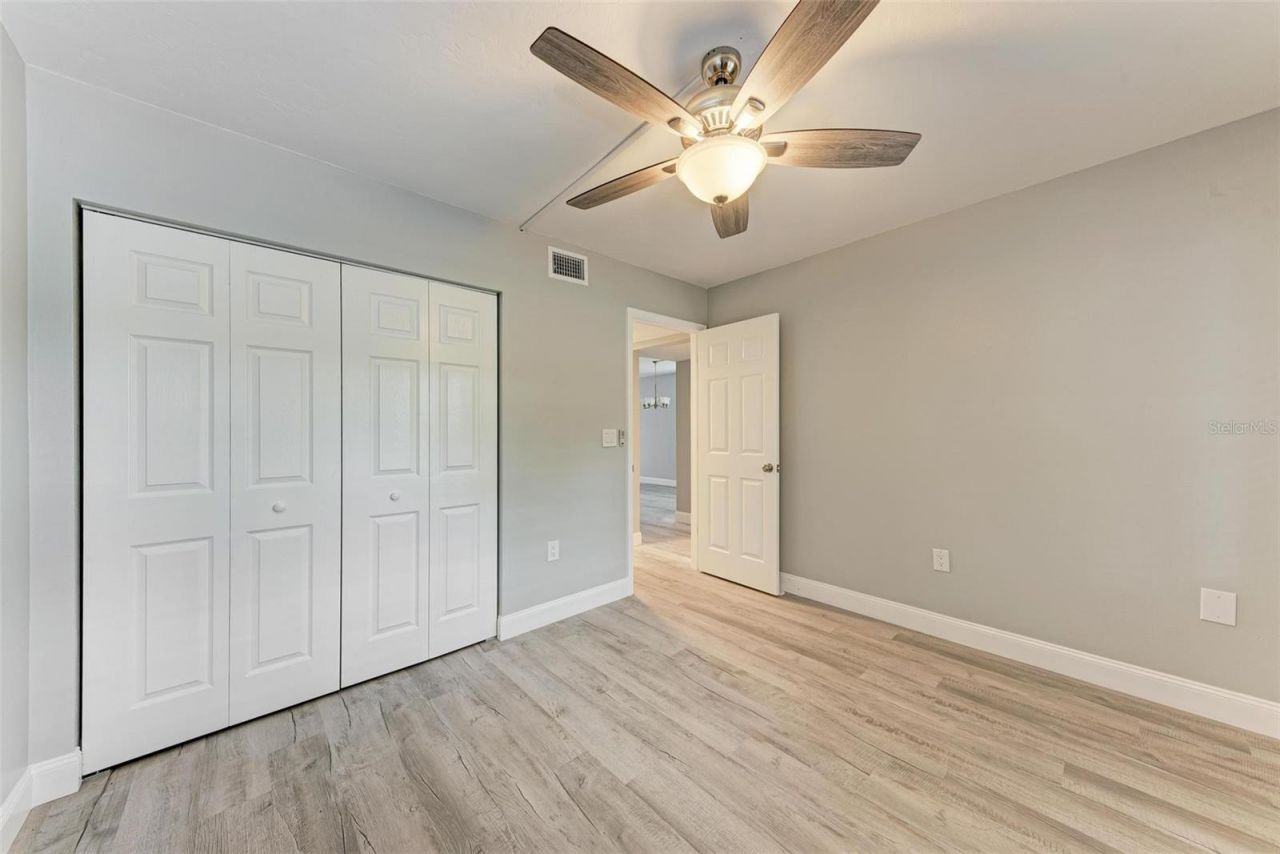 515 30th Avenue W, Unit H201, Bradenton, FL 34205 Photo