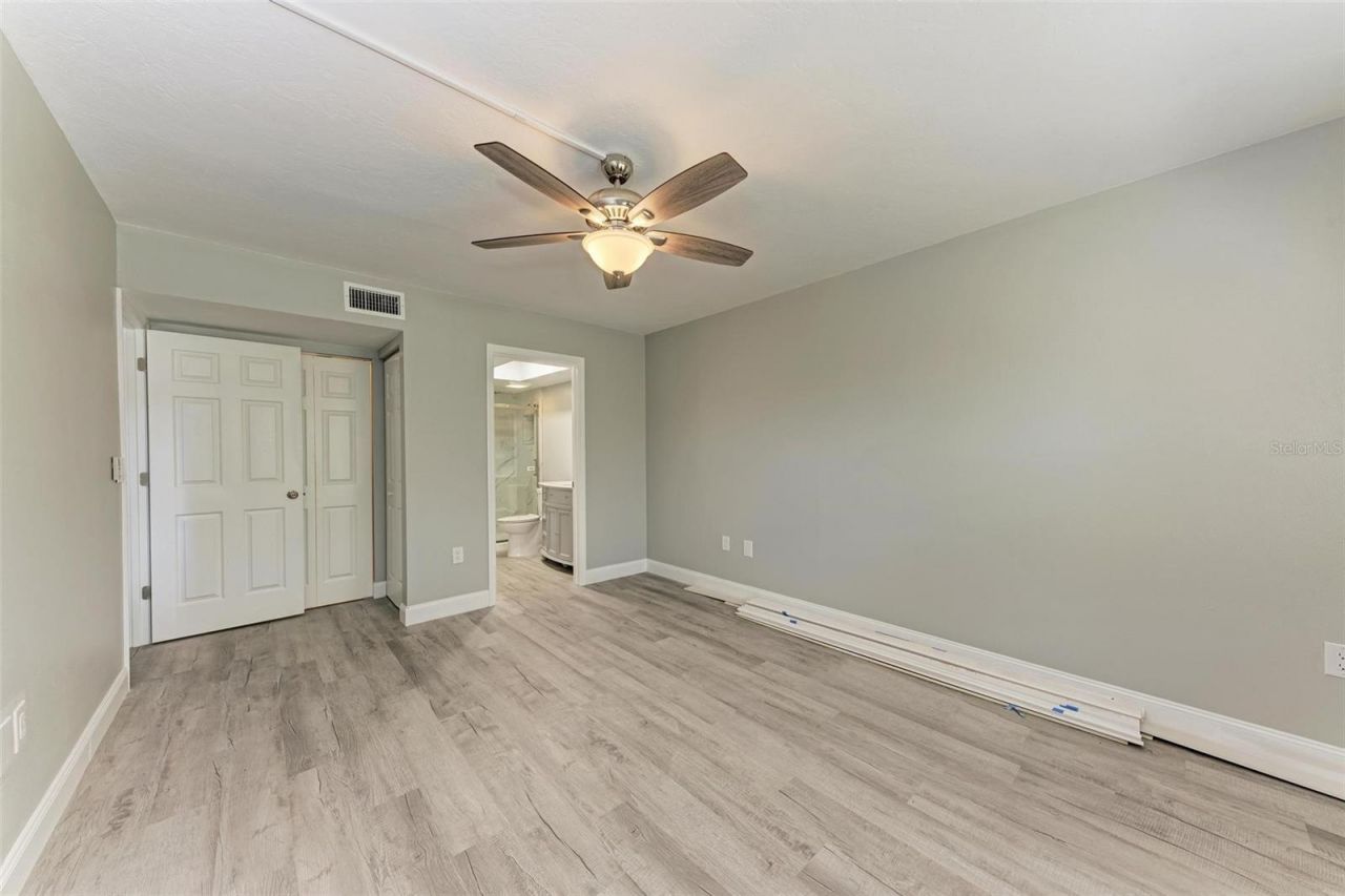 515 30th Avenue W, Unit H201, Bradenton, FL 34205 Photo