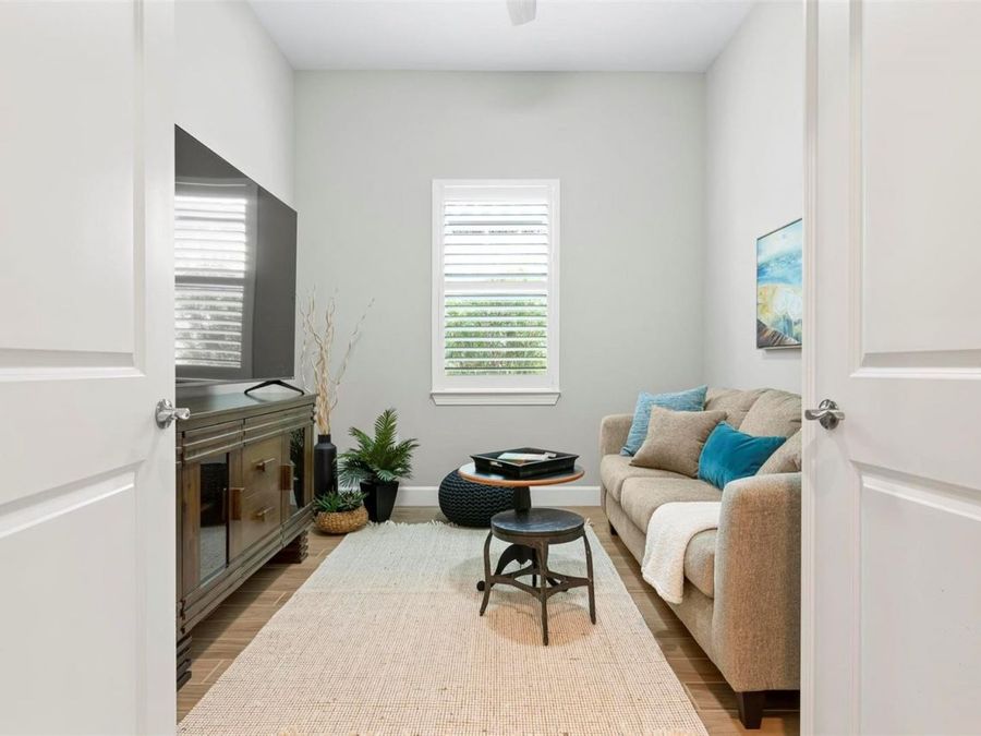 Property Image 27