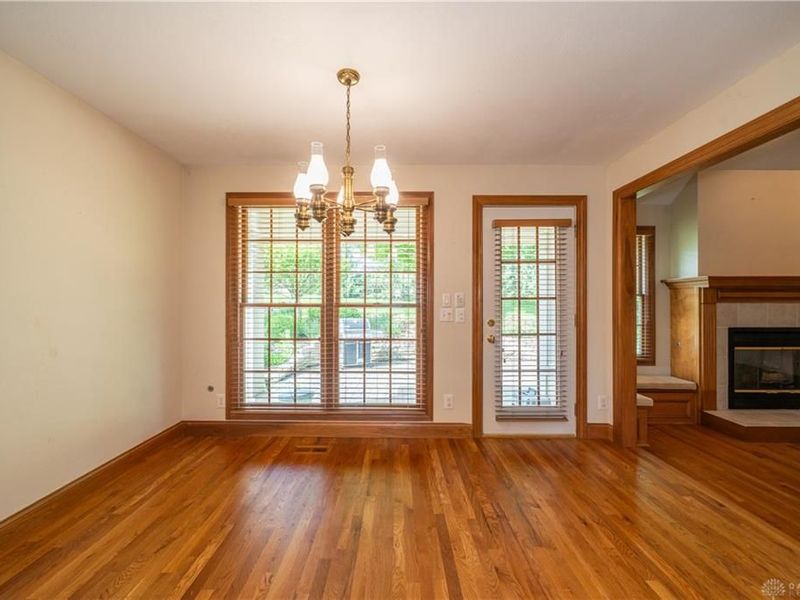185 Barrington Village Drive, Xenia, OH 45385 Photo 17