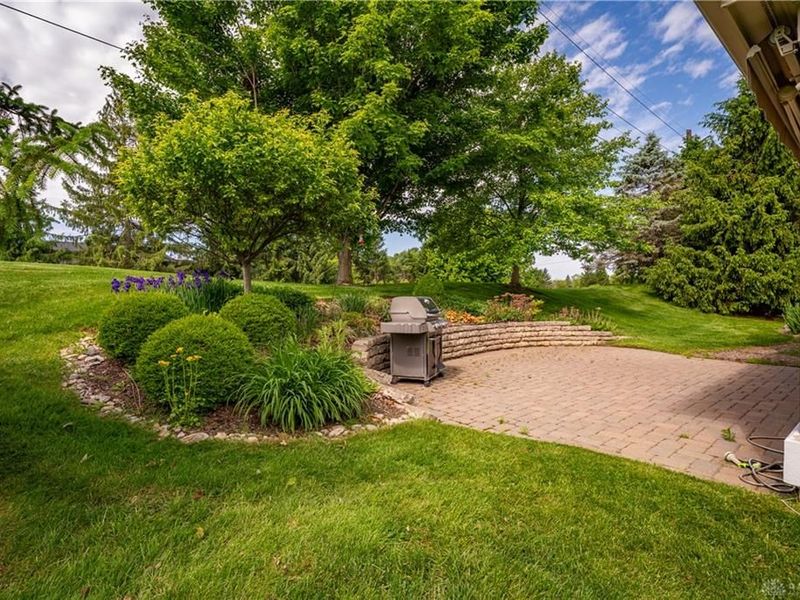 185 Barrington Village Drive, Xenia, OH 45385 Photo 54
