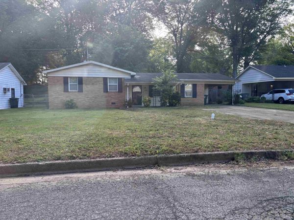 5360 HALEVILLE RD, Memphis, TN 38116