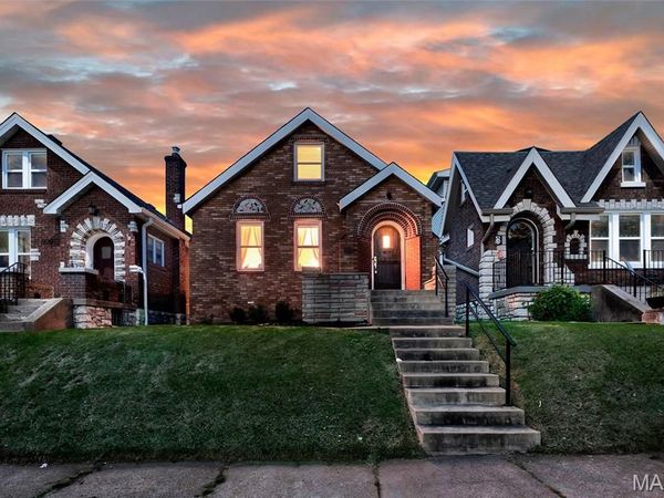 5251 Walsh Street, St Louis, MO 63109