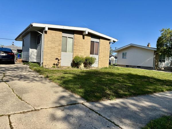 1868 19th AVENUE, Unit 1868  19th, Kenosha, WI 53140