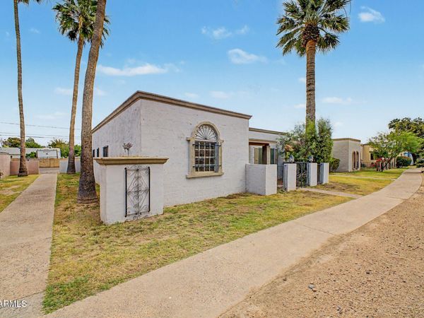 505 N HOBSON Plaza, Mesa, AZ 85203