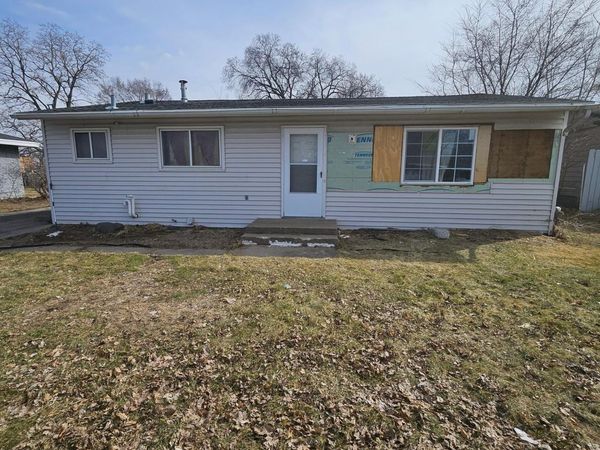 6430 Girard Avenue N, Brooklyn Center, MN 55430