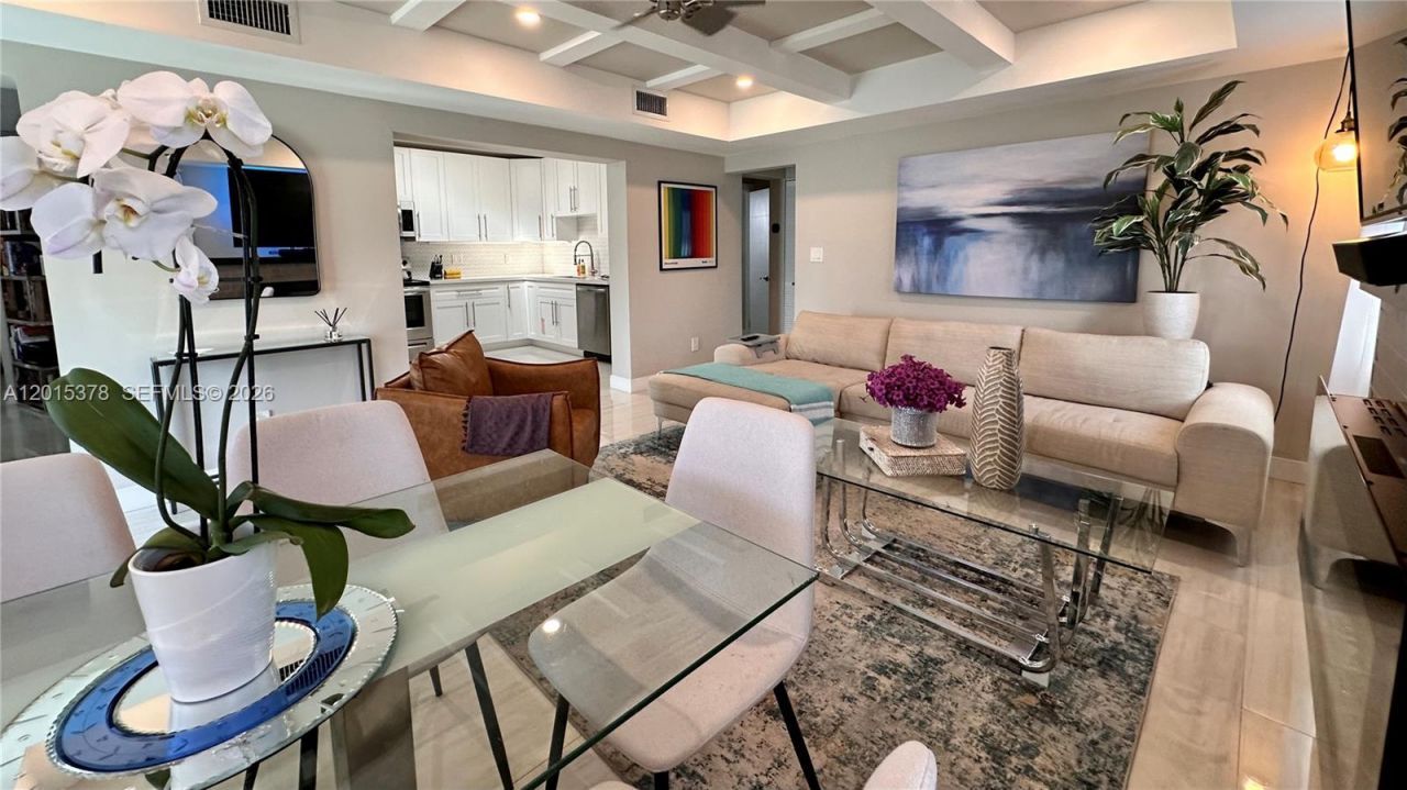 1324 NE 14th Ave, Fort Lauderdale, FL 33304 Photo