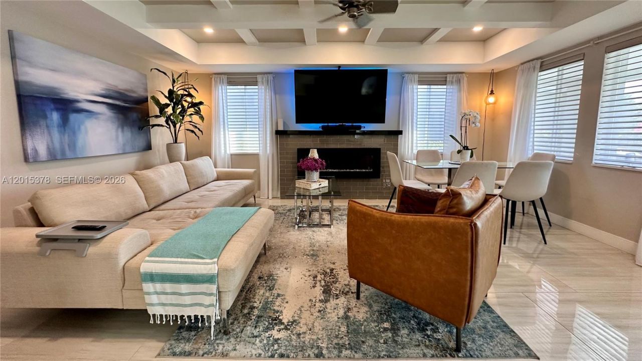 1324 NE 14th Ave, Fort Lauderdale, FL 33304 Photo