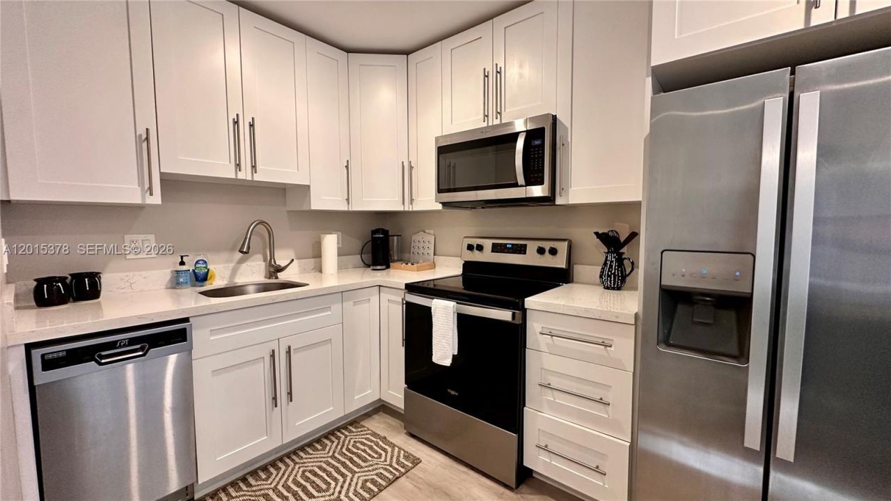 1324 NE 14th Ave, Fort Lauderdale, FL 33304 Photo