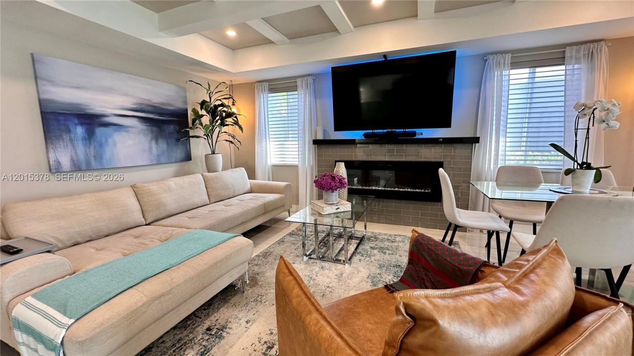 1324 NE 14th Ave, Fort Lauderdale, FL 33304 Photo