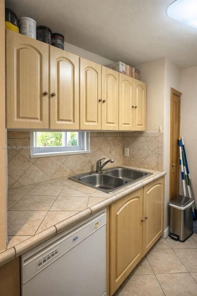 8002 SW 149th Ave , Unit B310, Miami, FL 33193 Photo