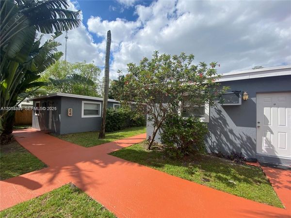 6012 SW 38th St , Unit 4, Miramar, FL 33023
