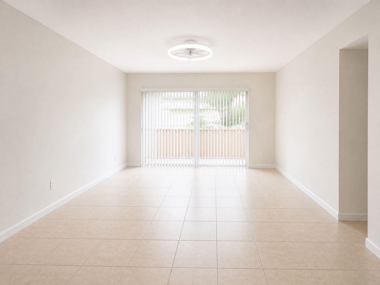 2730 Forest Hills Boulevard, Unit 104, Coral Springs, FL 33065 Photo