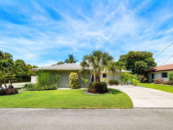 106 Periwinkle Drive, Hypoluxo, FL 33462