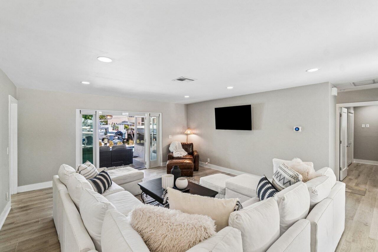 106 Periwinkle Drive, Hypoluxo, FL 33462 Photo