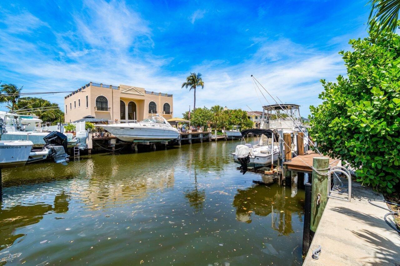 106 Periwinkle Drive, Hypoluxo, FL 33462 Photo