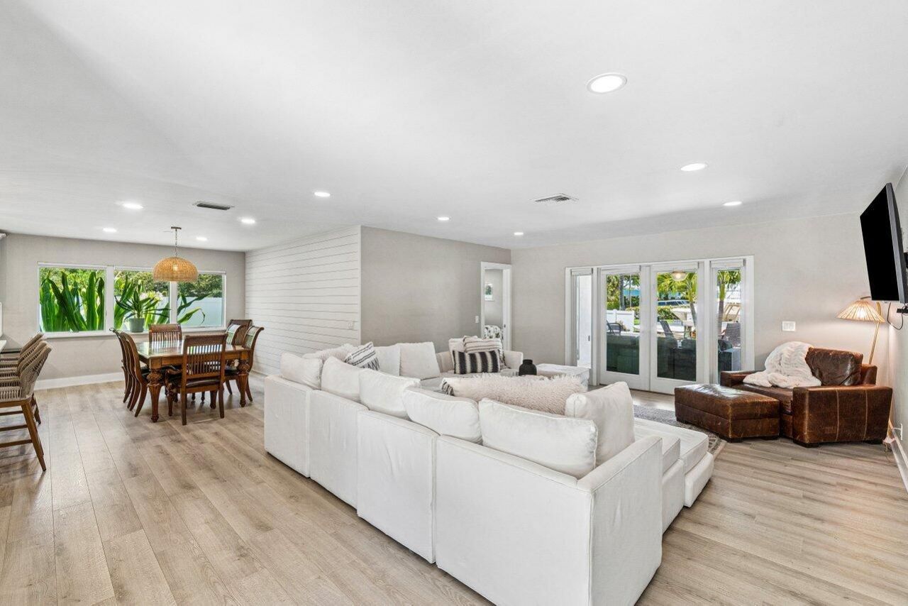 106 Periwinkle Drive, Hypoluxo, FL 33462 Photo