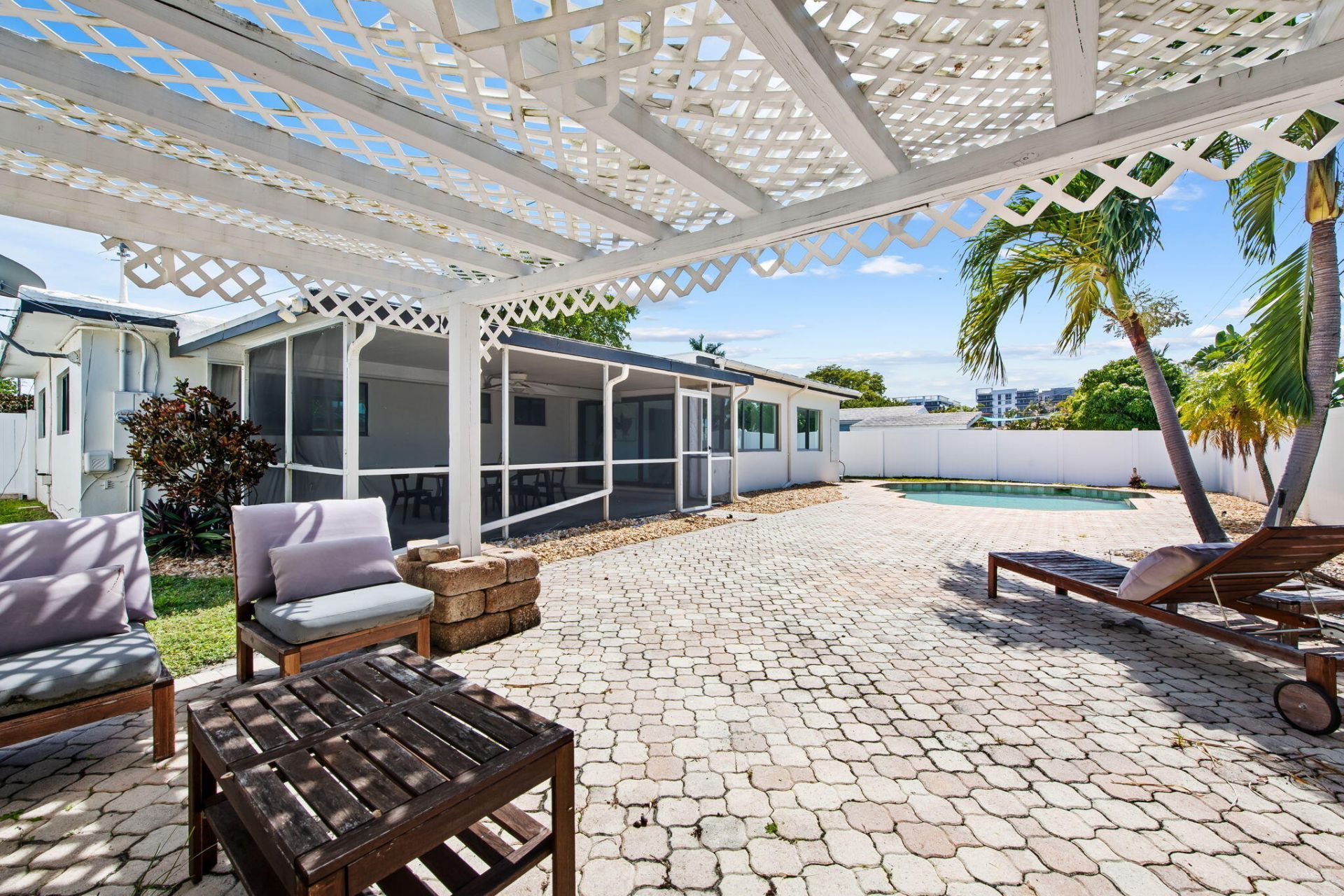 1985 Windward Drive, Lauderdale by the Sea, FL 33062 Photo