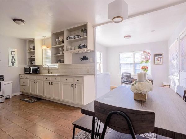 1903 Dale Place , Irving, TX 75061