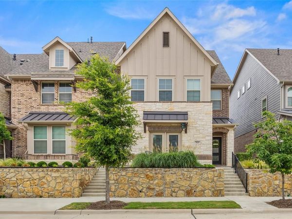7833 Bayside Drive, Rowlett, TX 75088