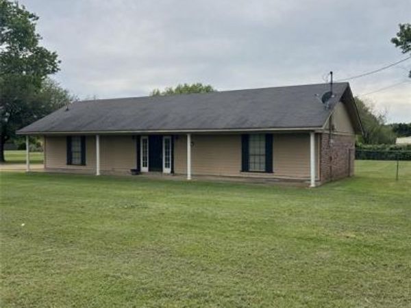 5213 Airline Drive , Bossier City, LA 71111