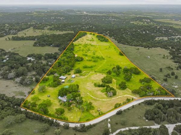 598 County Road 2137 , Meridian, TX 76665