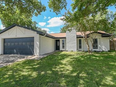 967 Madison Circle, Lewisville, TX 75067
