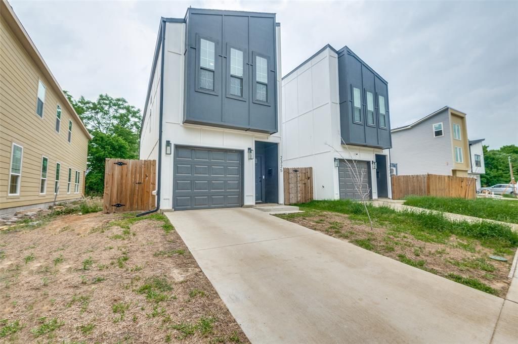 2325 Budd Street, Dallas, TX 75215 Main Photo