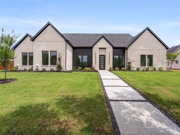 1006 Devonshire Drive N, Forney, TX 75126