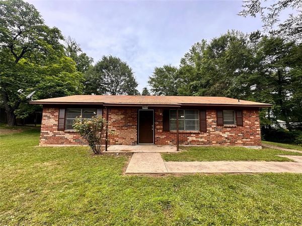 303 Crow , Linden, TX 75563
