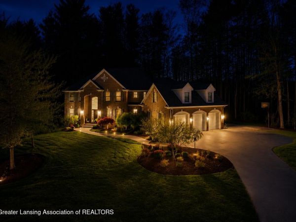 4645 Wellington Drive, Okemos, MI 48864