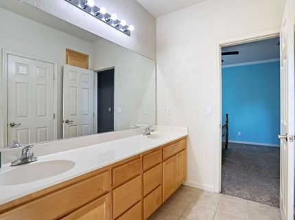 10425 Big Oak Cir, Stockton, CA 95209 Photo