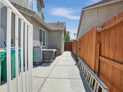 10425 Big Oak Cir, Stockton, CA 95209 Photo