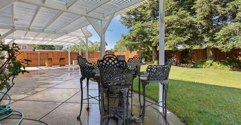 10425 Big Oak Cir, Stockton, CA 95209 Photo