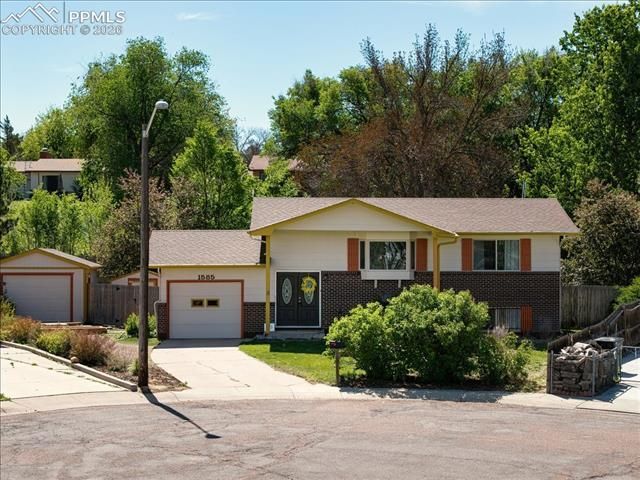 1585 Luna Vista Street, Colorado Springs, CO 80911 Main Photo